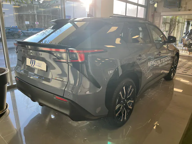 Subaru Solterra eV Luxury AWD