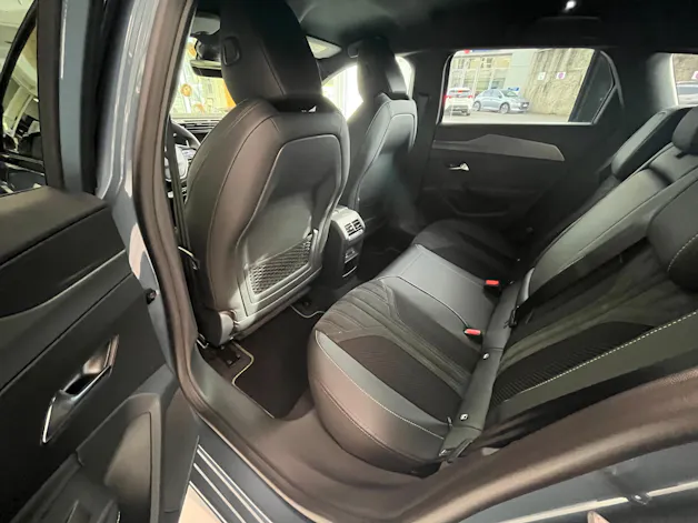 Peugeot 308 SW 1.2 Hybrid GT