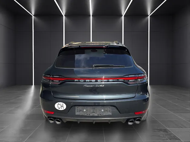 Porsche Macan Turbo PDK