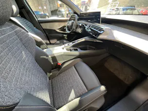 Peugeot 5008 1.2 Hybrid Allure Premium