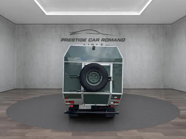 Land Rover 130 TDI (Maison Habitation ).
