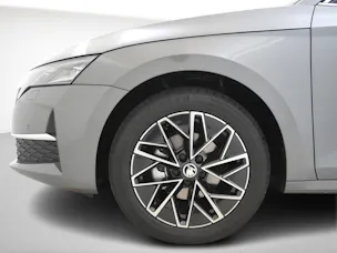 Škoda Octavia 1.5 TSI mHEV Selection-Lounge DSG