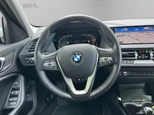 BMW 120i