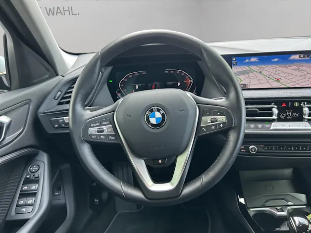 BMW 120i