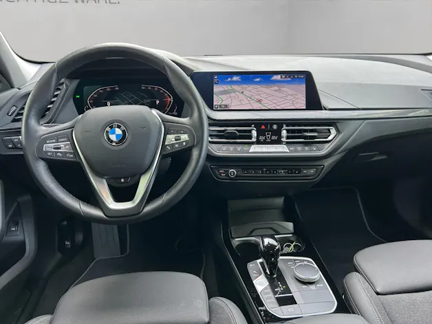 BMW 120i