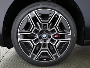 immagine del veicolo BMW iX xDrive60