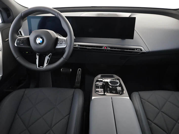immagine del veicolo BMW iX