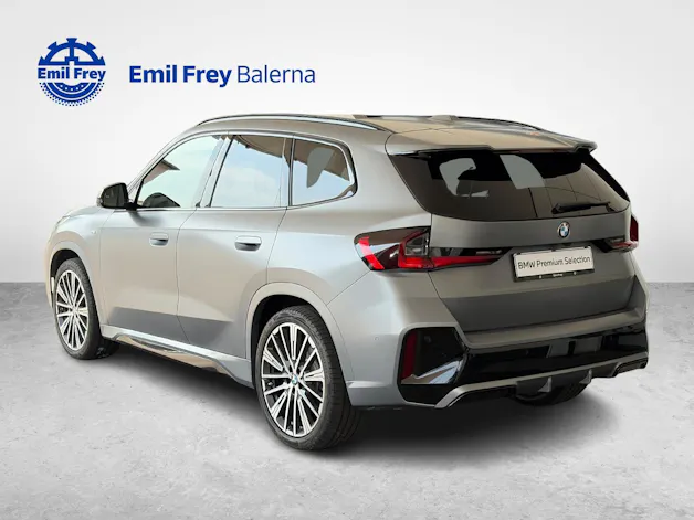 BMW X1 xDrive 23i