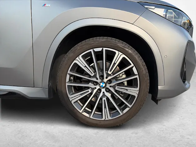 BMW X1 xDrive 23i