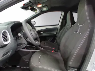 Toyota Aygo X 1.5 VVT-i HSD Trend