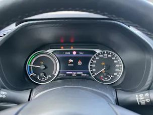 Nissan Juke 1.6 Hybrid Tekna AT