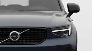 Volvo XC40 2.0 B3 MH Plus Dark