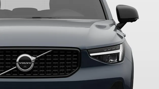 Volvo XC40 2.0 B3 MH Plus Dark