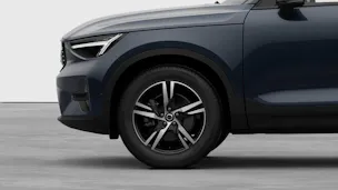 Volvo XC40 2.0 B3 MH Plus Dark