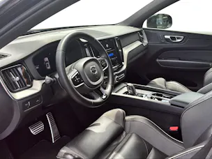 Volvo XC60 2.0 B5 MH R-Design AWD