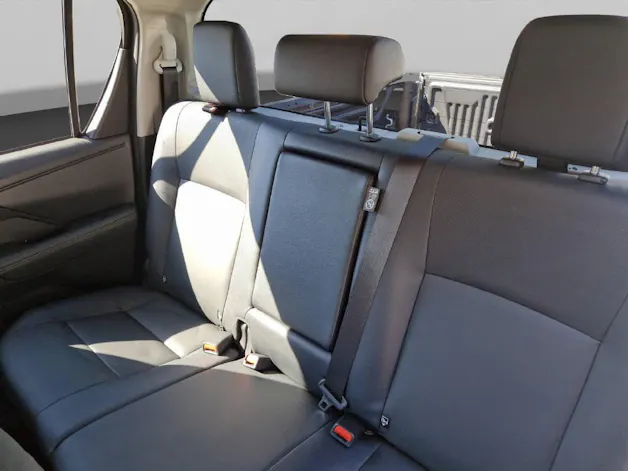 Toyota Hilux Double Cab.-Pick-up 59KW 48155/000