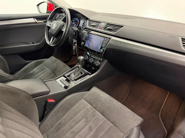 Škoda Superb Combi 2.0 TSI 280 Style 4x4 DSG