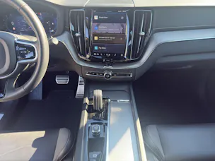 Volvo XC60 2.0 B5 MH R-Design AWD .
