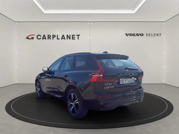 Volvo XC60 2.0 B5 MH R-Design AWD .