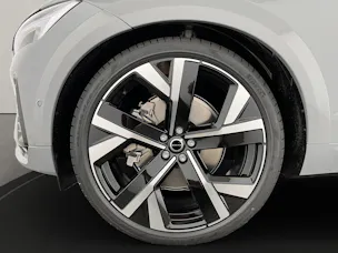 Volvo XC60 2.0 B5 MH Black Edition AWD