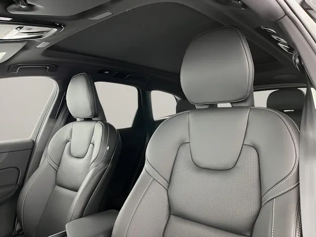 Volvo XC60 2.0 B5 MH Black Edition AWD