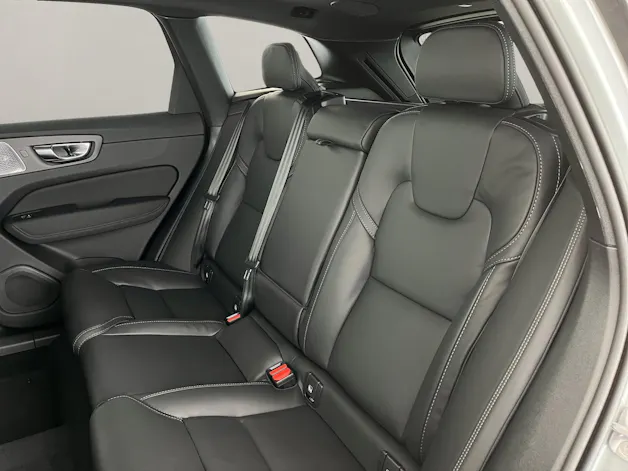 Volvo XC60 2.0 B5 MH Black Edition AWD