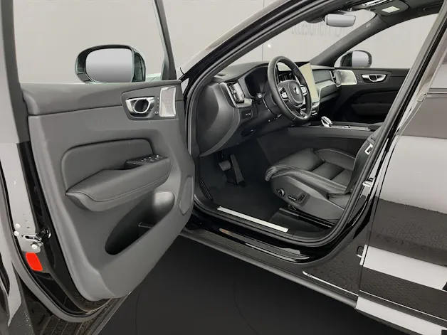 Volvo XC60 2.0 T6 TE Black Edition eAWD