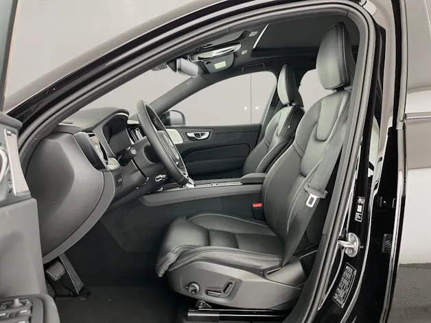 Volvo XC60 2.0 T6 TE Black Edition eAWD