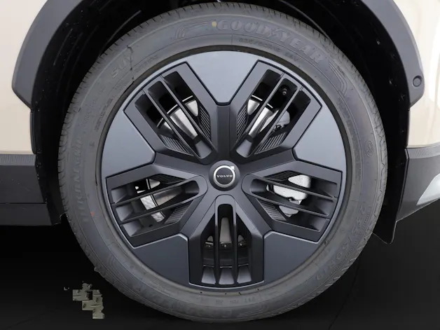 Volvo EX30 CC E60 Twin Performance AWD