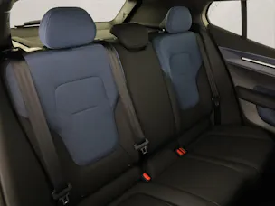 Volvo EX30 CC E60 Twin Performance AWD