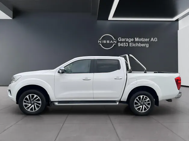 Nissan Navara 2.3 dCi Double Cab N-Connecta MT