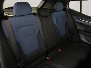 Volvo EX30 CC E60 Twin Performance AWD