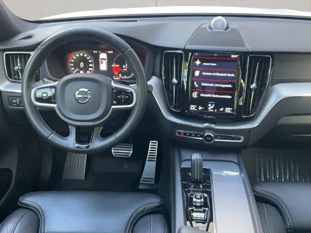 Volvo XC60 2.0 T8 TE R-Design eAWD