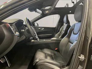 Volvo XC60 2.0 T8 TE R-Design eAWD