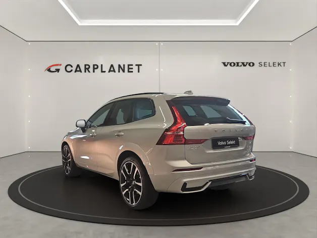 Volvo XC60 2.0 B4 MH Ultimate Dark AWD