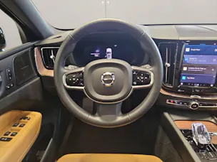 Volvo XC60 2.0 B4 MH Ultimate Dark AWD