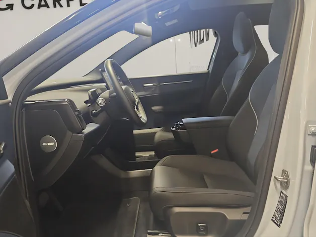 Volvo EX30 E60 Twin Ultra Performance AWD