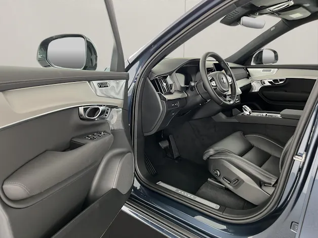 Volvo XC90 2.0 T8 TE Black Edition eAWD