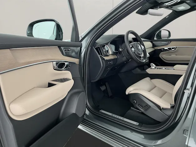 Volvo XC90 2.0 T8 TE Ultra Dark eAWD