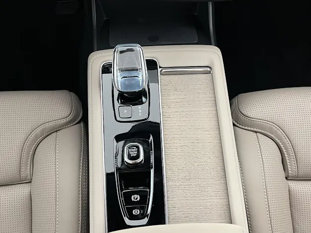 Volvo XC90 2.0 T8 TE Ultra Bright eAWD