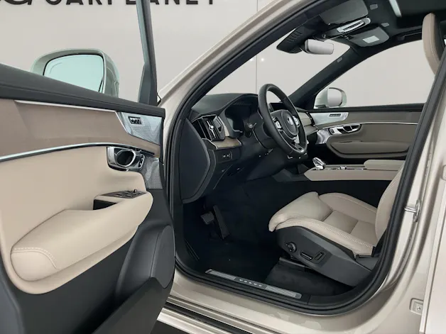 Volvo XC90 2.0 T8 TE Ultra Bright eAWD