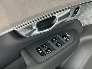 Volvo XC90 2.0 T8 TE Ultra Dark eAWD