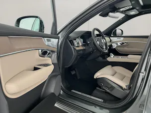Volvo XC90 2.0 T8 TE Ultra Dark eAWD
