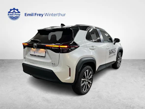 Fahrzeugbild TOYOTA Yaris Cross 1.5 VVT-i HSD Premium AWD-i