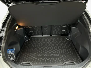 https://vehicle.imgix.net/4387896/dbf69f58-c598-4702-b3aa-d359fd29d1fc.jpg