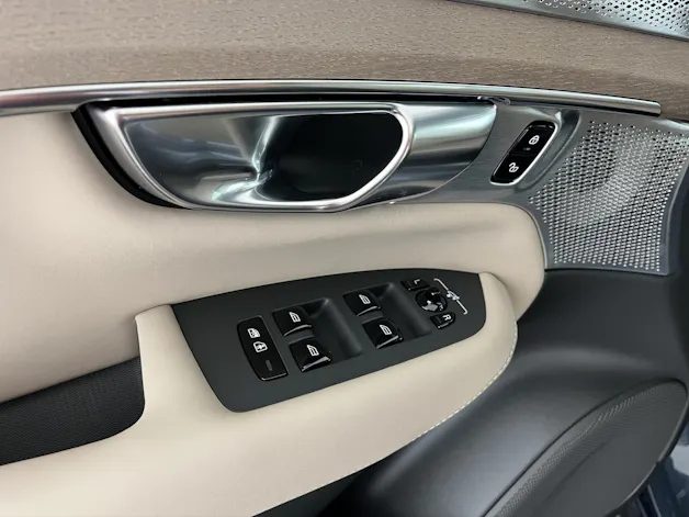 Volvo XC90 2.0 T8 TE Ultra Bright eAWD