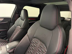 Audi RS6 Avant 4.0 V8 TFSI quattro T-Tronic
