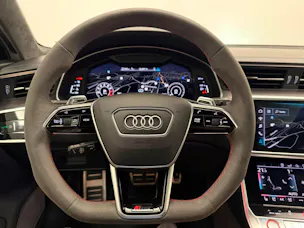 Audi RS6 Avant 4.0 V8 TFSI quattro T-Tronic