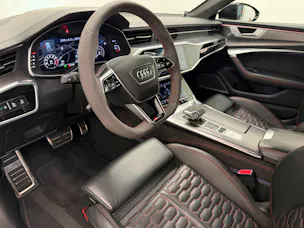 Audi RS6 Avant 4.0 V8 TFSI quattro T-Tronic