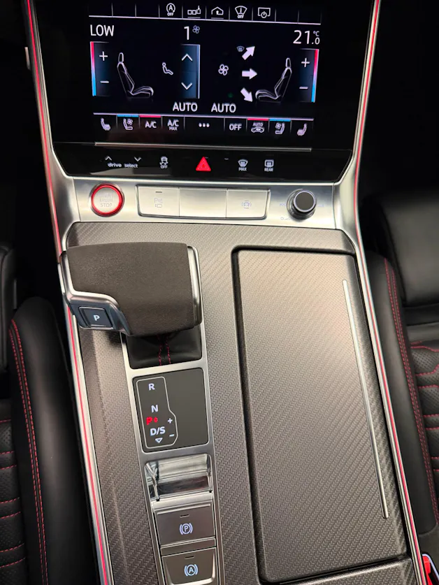 Audi RS6 Avant 4.0 V8 TFSI quattro T-Tronic